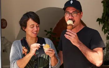 Frida e Mina faz sorvete com filosofia